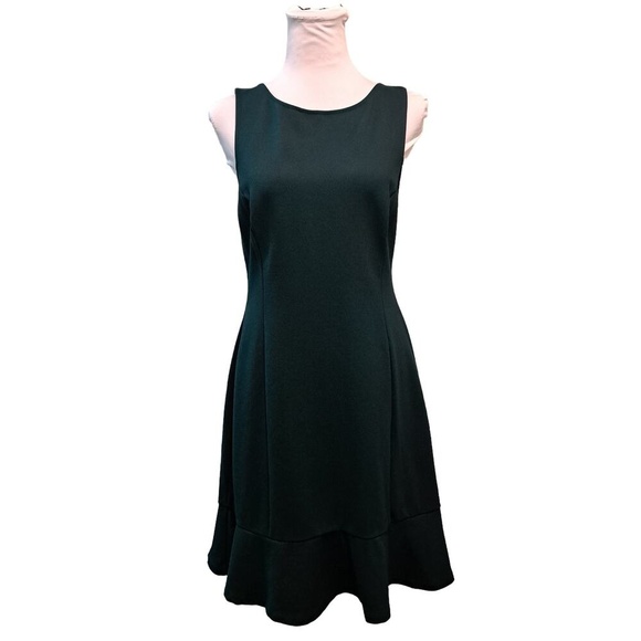 LOFT Dresses & Skirts - Loft Workwear Sleeveless Flared Hem Dress Size 6 - Hunter Green